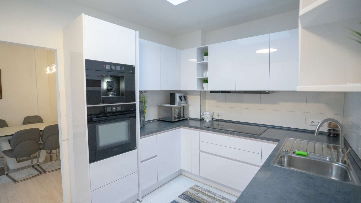 Apartamento de 5 habitaciónes en Gesundbrunnen, Germany No. 28013