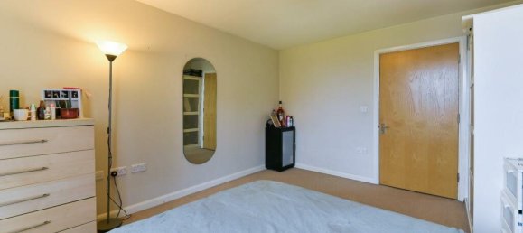 Apartamento de 2 dormitorios en Brentford, United Kingdom No. 12372 6