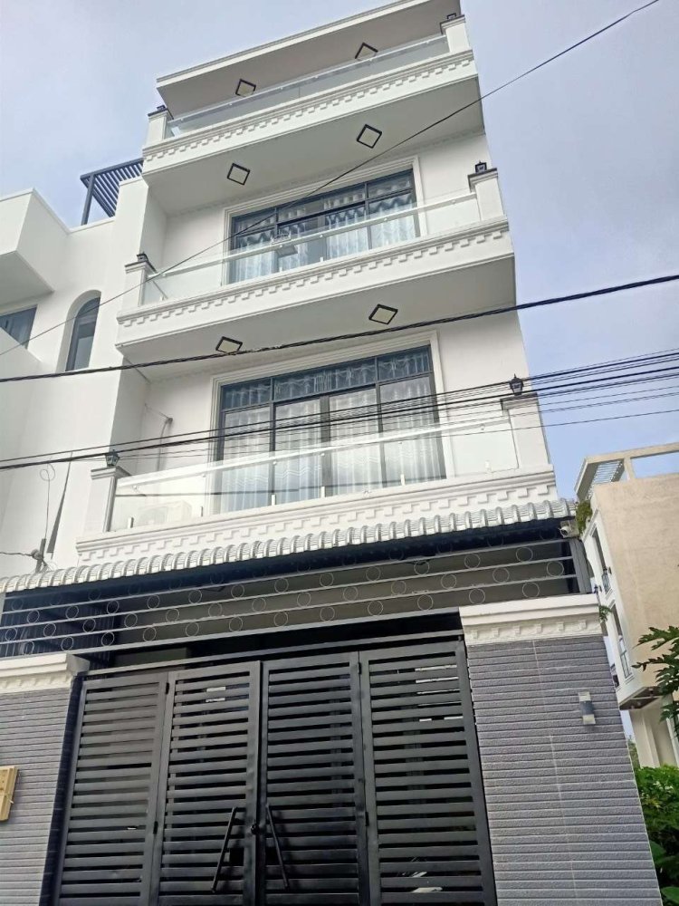 80m² Townhouse in Nha Be, Vietnam No. 9760