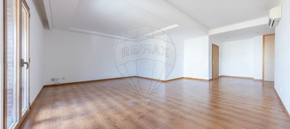 Apartamento de 2 dormitorios en Odivelas, Portugal No. 347809 9