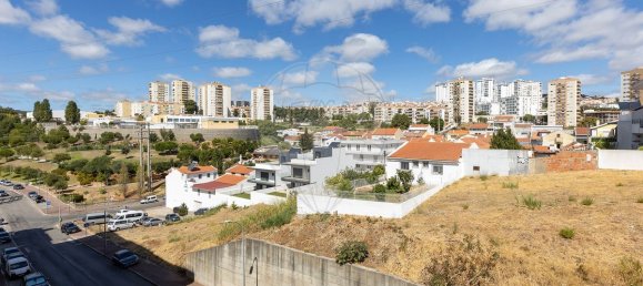 Apartamento de 2 dormitorios en Odivelas, Portugal No. 347809 32