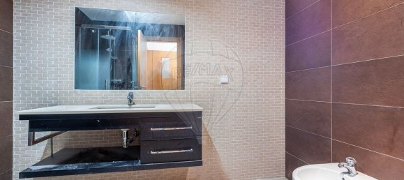 Apartamento de 2 dormitorios en Odivelas, Portugal No. 347809 11