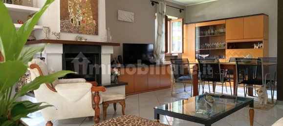 3 bedrooms Villa in Crevoladossola, Italy No. 315175 5