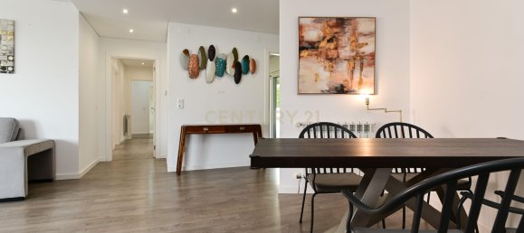 3 bedrooms Apartment in Cascais, Portugal No. 169660 3