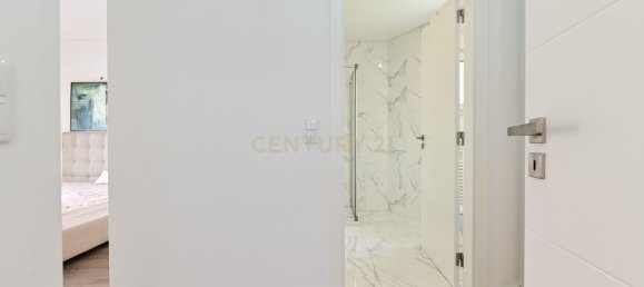 3 bedrooms Apartment in Cascais, Portugal No. 169660 19