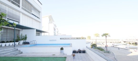 3 bedrooms Apartment in Lisbon, Portugal No. 94039 4