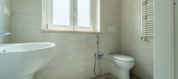 Apartamento de 3 divisões em Ciampino, Italy N.º 33632 20