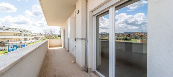 Apartamento de 3 divisões em Ciampino, Italy N.º 33632 24