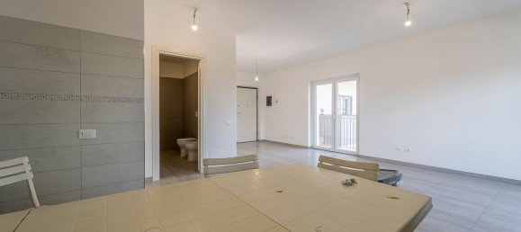 Apartamento de 3 divisões em Ciampino, Italy N.º 33632 6