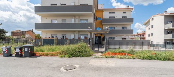 Apartamento de 3 divisões em Ciampino, Italy N.º 33632 2