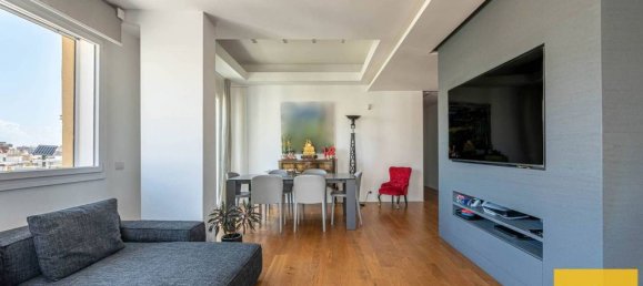 2 Schlafzimmer Penthouse in Palermo, Italy, Nr. 334981 17