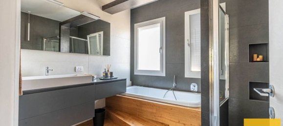 2 Schlafzimmer Penthouse in Palermo, Italy, Nr. 334981 31