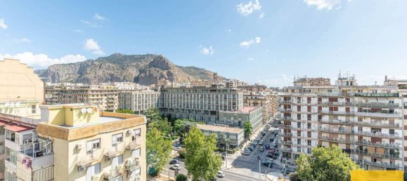 2 Schlafzimmer Penthouse in Palermo, Italy, Nr. 334981 26