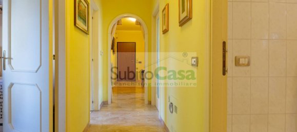 4 غرف نوم شقة في Chieti, Italy رقم 169724 8