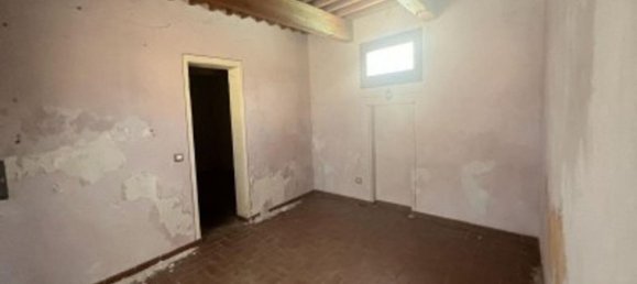 6 rooms Apartment in Conselice, Italy No. 286008 5