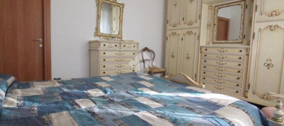 Квартира с 3 спальнями в Ро, Италия № 287082 15