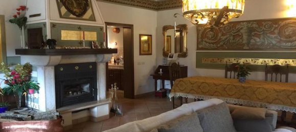 4 bedrooms Villa in Lisciano Niccone, Italy No. 52822 9