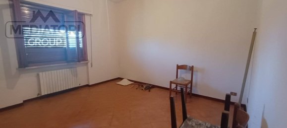 Вилла с 4 спальнями в Капаннори, Италия № 306159 2