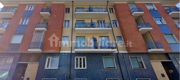 1 bedroom Apartment in Grugliasco, Italy No. 12222 2