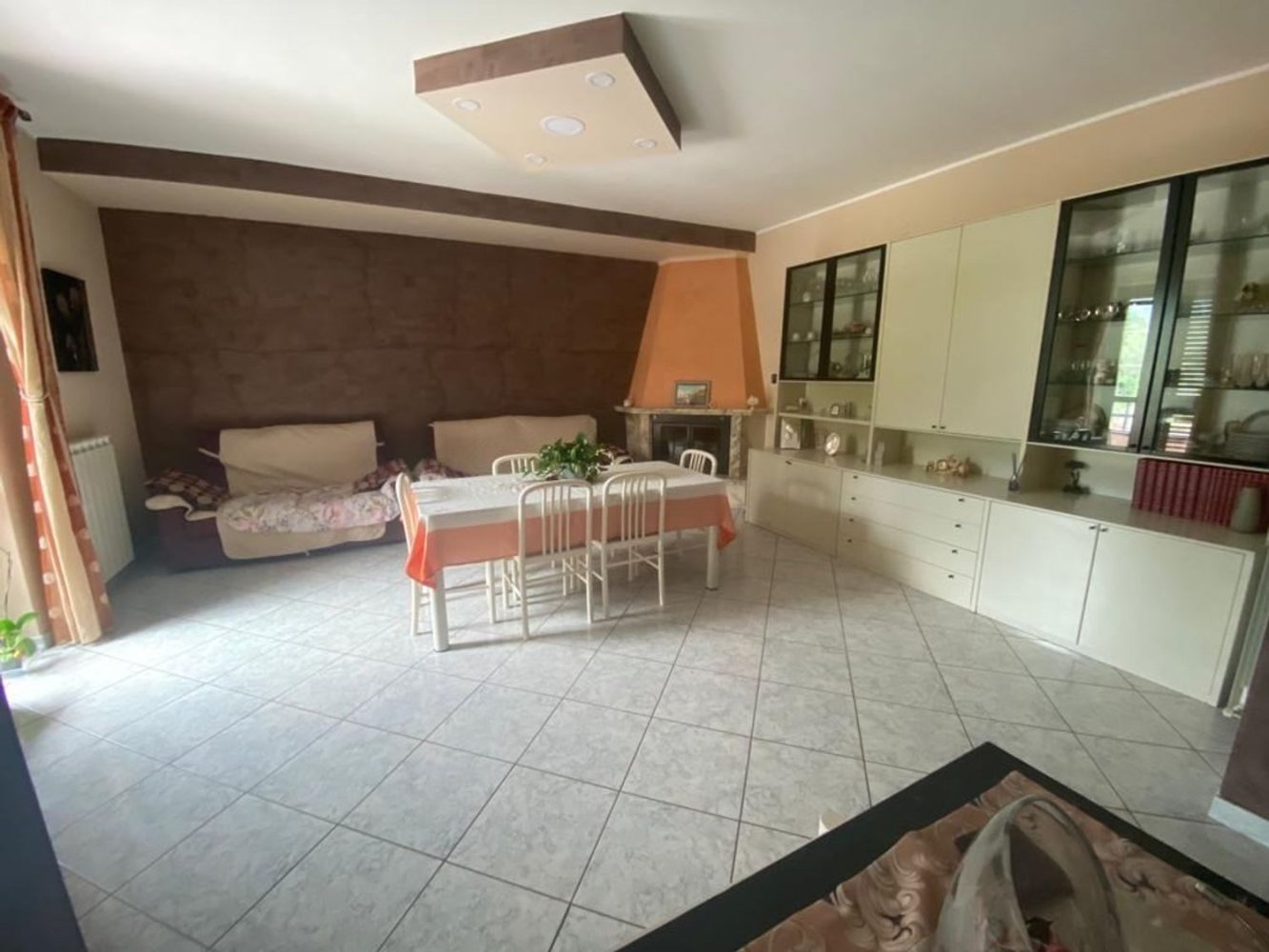 Villa de 5 habitaciónes en San Martino Valle Caudina, Italy No. 170680