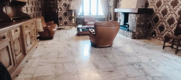 3 bedrooms House in Bruay-sur-l'Escaut, France No. 219145 2