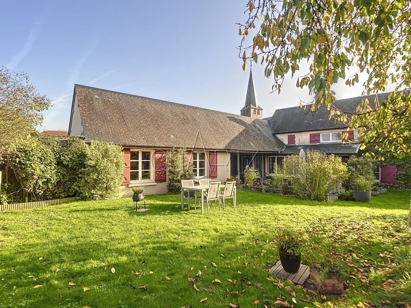 5 bedrooms Villa in Chaumont-en-Vexin, France No. 210414