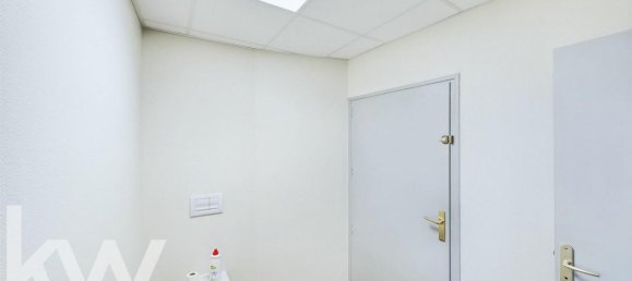 مكتب في Sainte-Maure-de-Touraine, France 170متر مربع رقم 276735 3