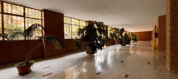 Apartamento de 3 dormitorios en Turin, Italy No. 355625 16