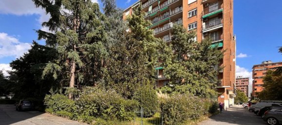 Apartamento de 3 dormitorios en Turin, Italy No. 355625 17