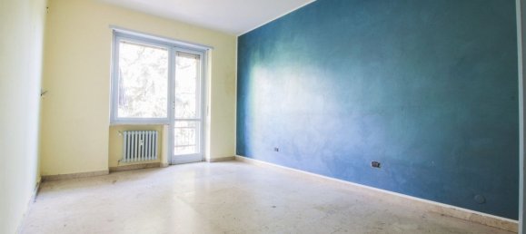 Apartamento de 3 dormitorios en Turin, Italy No. 355625 6