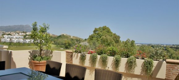 4 bedrooms Penthouse in Malaga, Spain No. 122033 33