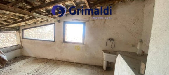 3 Schlafzimmer Wohnung in Formia, Italy, Nr. 272787 14
