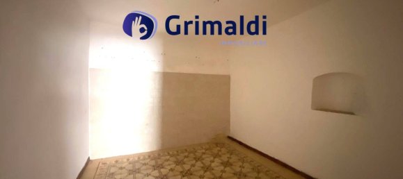 3 Schlafzimmer Wohnung in Formia, Italy, Nr. 272787 6