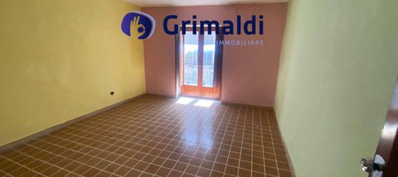 3 Schlafzimmer Wohnung in Formia, Italy, Nr. 272787 7