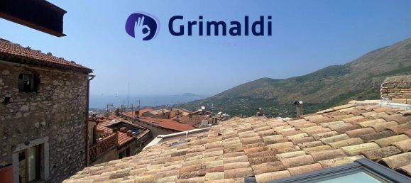 3 Schlafzimmer Wohnung in Formia, Italy, Nr. 272787 9