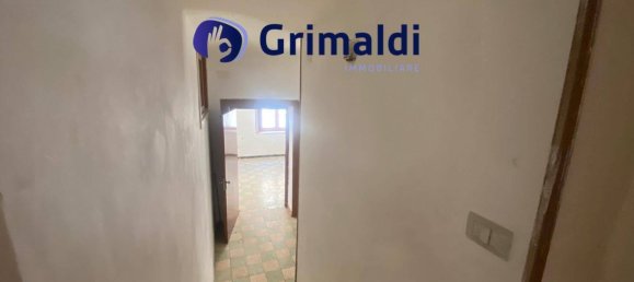 3 Schlafzimmer Wohnung in Formia, Italy, Nr. 272787 11