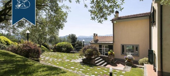 4 bedrooms Villa in Sarzana, Italy No. 316547 13
