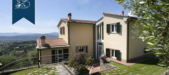 4 bedrooms Villa in Sarzana, Italy No. 316547 6