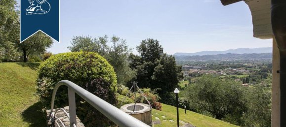 4 bedrooms Villa in Sarzana, Italy No. 316547 18