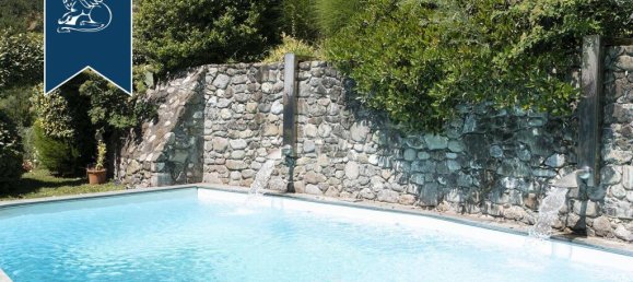 4 bedrooms Villa in Sarzana, Italy No. 316547 11