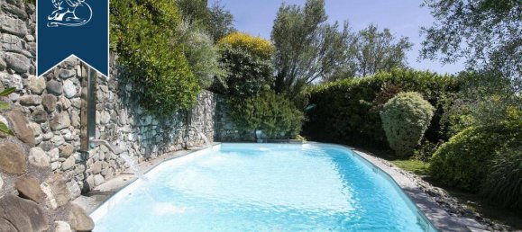 4 bedrooms Villa in Sarzana, Italy No. 316547 8