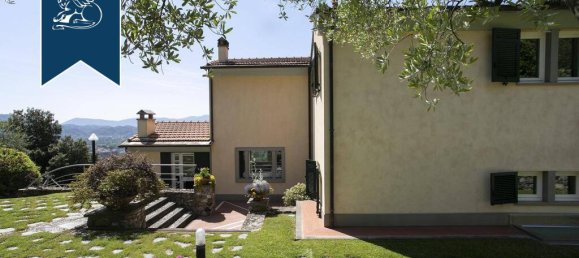 4 bedrooms Villa in Sarzana, Italy No. 316547 12