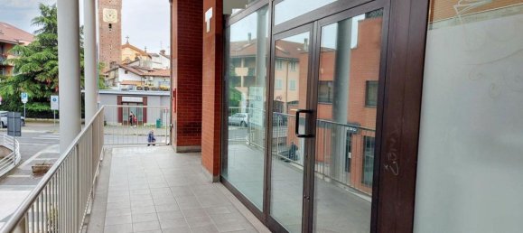 Gewerbliche Immobilie in Grugliasco, Italy 39m², Nr. 371471 4