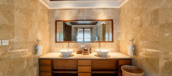 3 bedrooms Villa in Jimbaran, Indonesia No. 3235 16