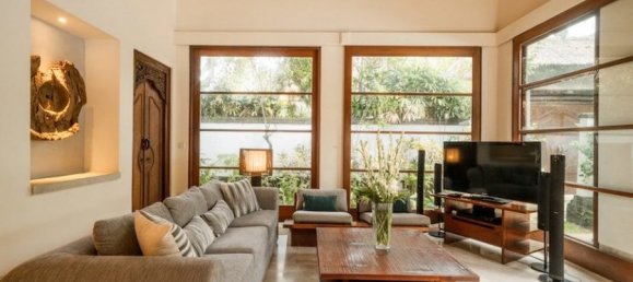 3 bedrooms Villa in Jimbaran, Indonesia No. 3235 4