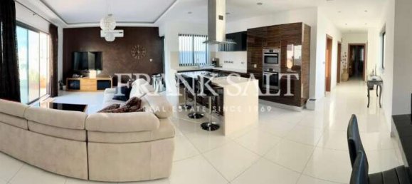 2 Schlafzimmer Penthouse in Zebbug, Malta, Nr. 6586 2