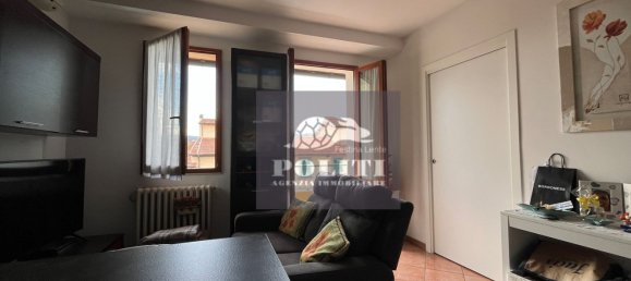 2 bedrooms Apartment in Scandicci, Italy No. 353125 2