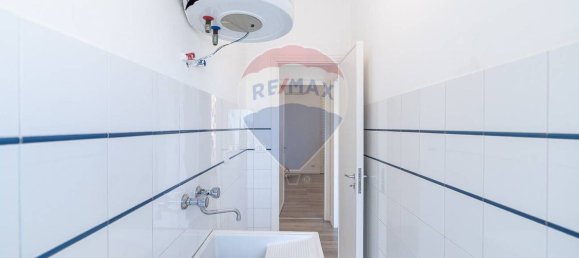 4 rooms Apartment in Aci Catena, Italy No. 61985 2