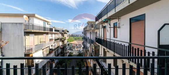 4 rooms Apartment in Aci Catena, Italy No. 61985 7