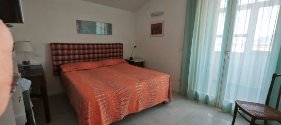 5 غرف نوم منزل ذو طابقين في Grosseto, Italy رقم 325224 24